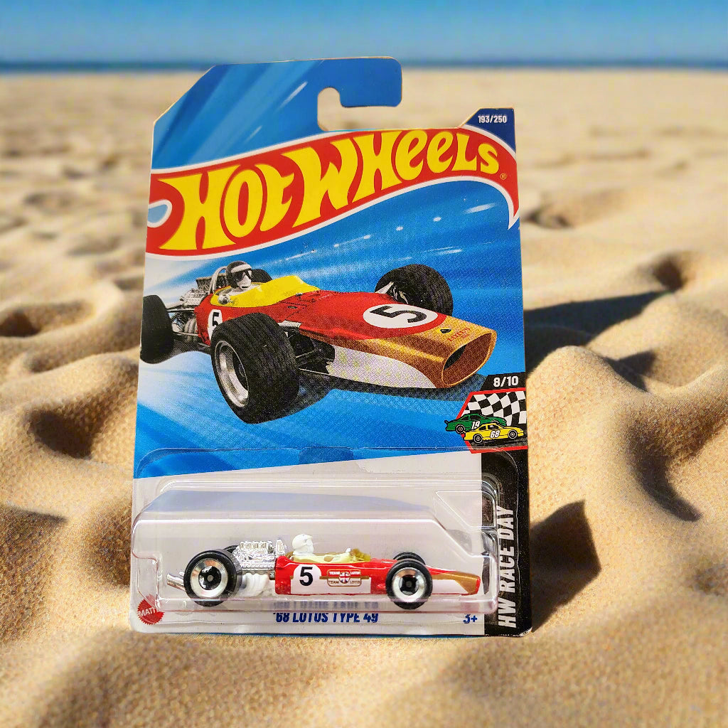 Hot Wheels 67 Lotus Type 49 1:64 scale car